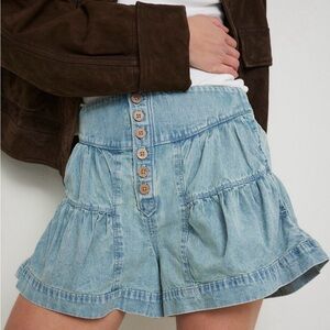 Free People We the Free Fleur Denim Ruffle Shorts, new with tags, size XS